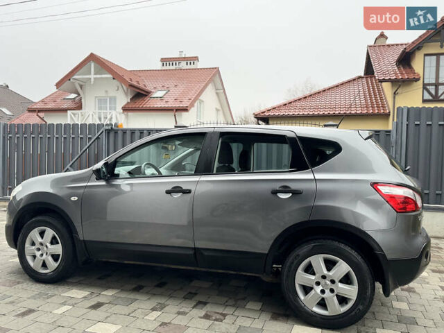 Серый Ниссан Кашкай, объемом двигателя 1.6 л и пробегом 222 тыс. км за 10550 $, фото 10 на Automoto.ua