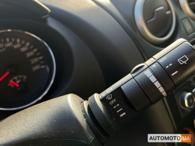 Серый Ниссан Кашкай, объемом двигателя 1.6 л и пробегом 162 тыс. км за 10700 $, фото 13 на Automoto.ua