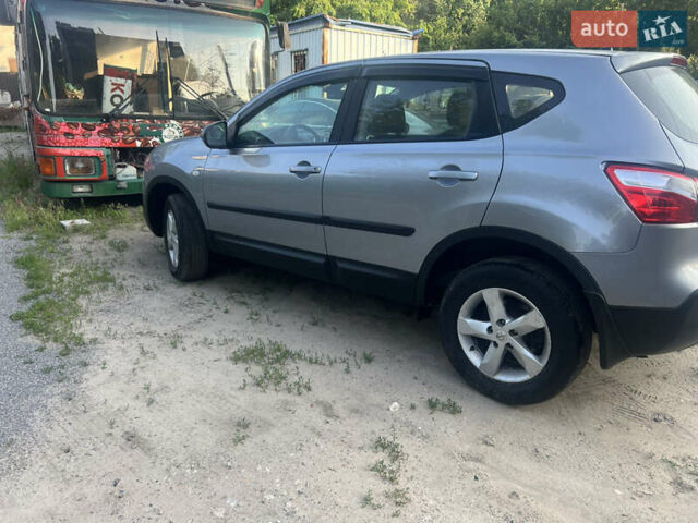 Серый Ниссан Кашкай, объемом двигателя 2 л и пробегом 62 тыс. км за 11400 $, фото 17 на Automoto.ua