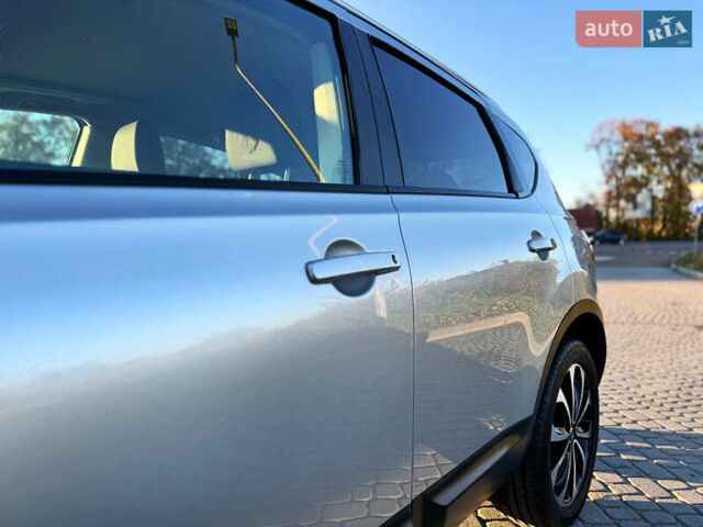 Серый Ниссан Кашкай, объемом двигателя 1.5 л и пробегом 200 тыс. км за 11699 $, фото 17 на Automoto.ua