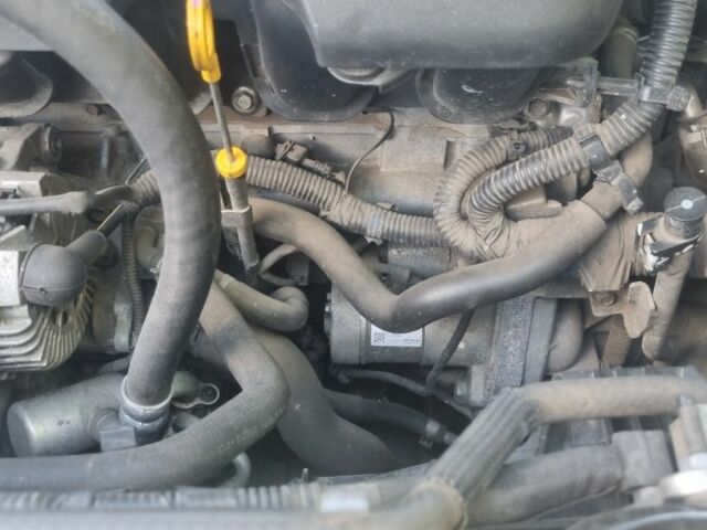 Серый Ниссан Кашкай, объемом двигателя 2 л и пробегом 127 тыс. км за 11600 $, фото 16 на Automoto.ua