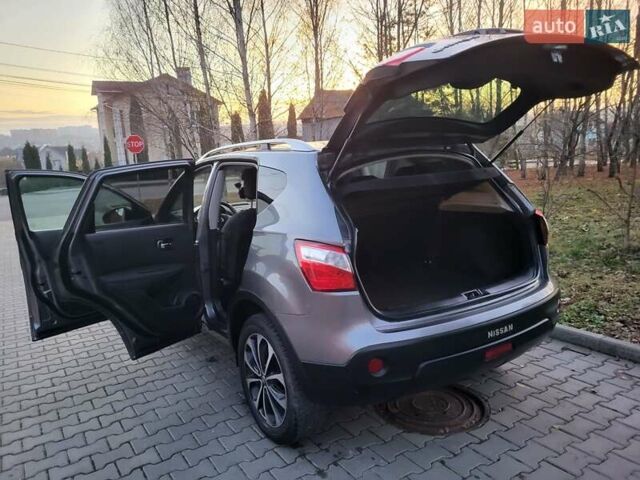 Сірий Ніссан Кашкай, об'ємом двигуна 1.5 л та пробігом 222 тис. км за 9600 $, фото 141 на Automoto.ua