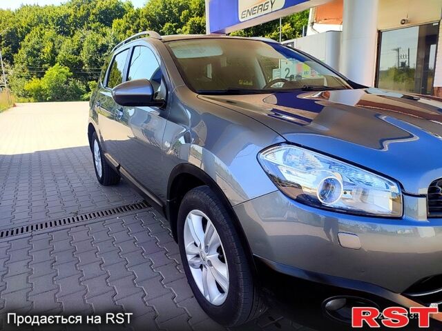 Сірий Ніссан Кашкай, об'ємом двигуна 2 л та пробігом 206 тис. км за 12600 $, фото 3 на Automoto.ua