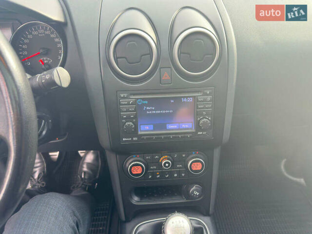 Серый Ниссан Кашкай, объемом двигателя 1.46 л и пробегом 256 тыс. км за 11000 $, фото 20 на Automoto.ua