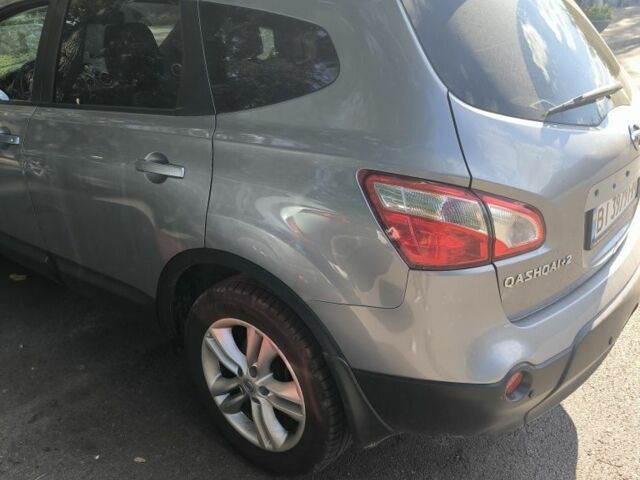 Серый Ниссан Кашкай, объемом двигателя 2 л и пробегом 130 тыс. км за 11300 $, фото 2 на Automoto.ua