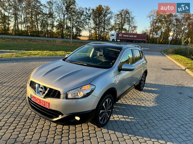 Серый Ниссан Кашкай, объемом двигателя 1.5 л и пробегом 200 тыс. км за 11699 $, фото 1 на Automoto.ua