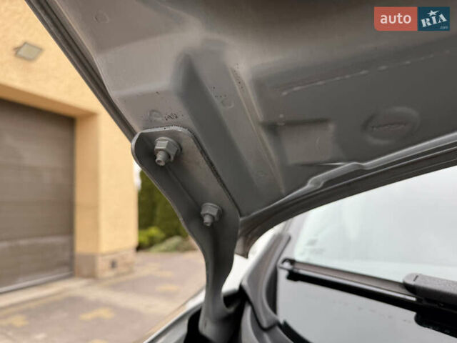 Серый Ниссан Кашкай, объемом двигателя 2 л и пробегом 173 тыс. км за 12435 $, фото 84 на Automoto.ua