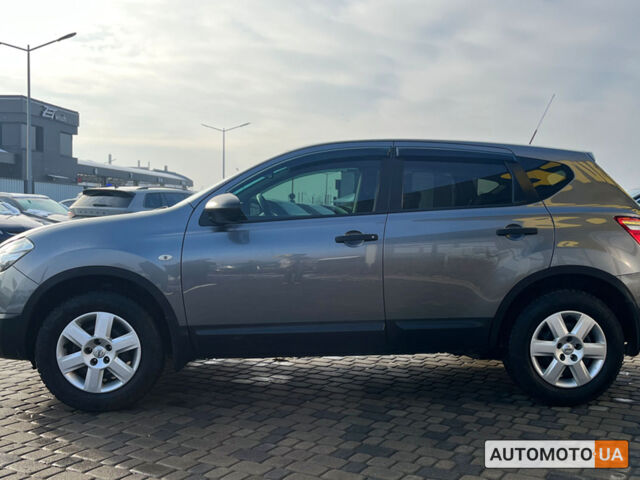 Серый Ниссан Кашкай, объемом двигателя 1.6 л и пробегом 162 тыс. км за 10700 $, фото 3 на Automoto.ua
