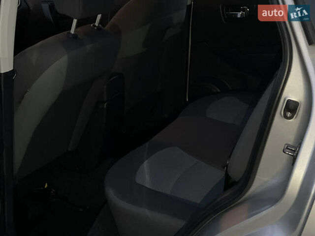 Сірий Ніссан Кашкай, об'ємом двигуна 1.5 л та пробігом 225 тис. км за 10499 $, фото 38 на Automoto.ua