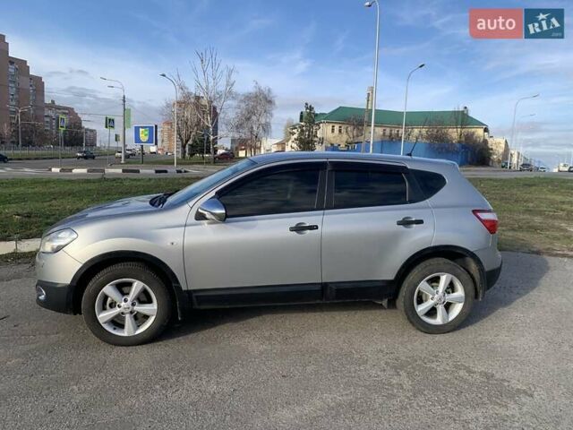 Серый Ниссан Кашкай, объемом двигателя 1.6 л и пробегом 147 тыс. км за 9200 $, фото 14 на Automoto.ua
