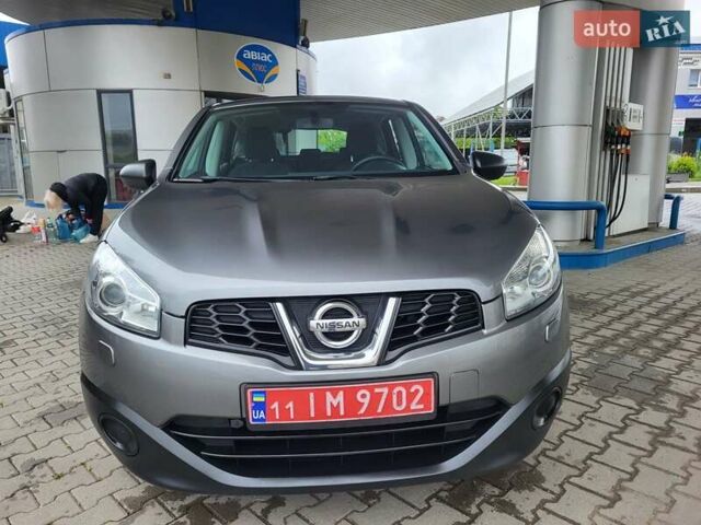 Серый Ниссан Кашкай, объемом двигателя 1.6 л и пробегом 231 тыс. км за 9999 $, фото 53 на Automoto.ua