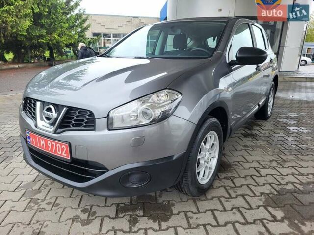 Серый Ниссан Кашкай, объемом двигателя 1.6 л и пробегом 231 тыс. км за 9999 $, фото 46 на Automoto.ua