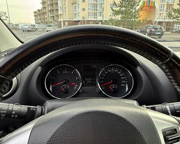 Серый Ниссан Кашкай, объемом двигателя 1.5 л и пробегом 184 тыс. км за 12500 $, фото 15 на Automoto.ua