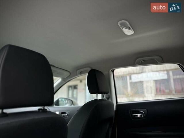 Серый Ниссан Кашкай, объемом двигателя 1.5 л и пробегом 213 тыс. км за 12500 $, фото 82 на Automoto.ua