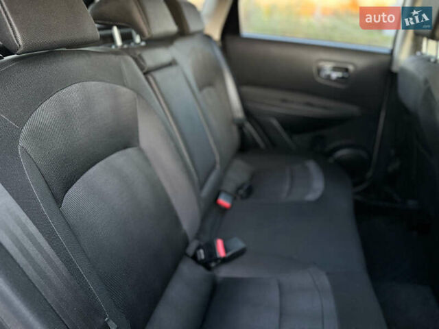 Серый Ниссан Кашкай, объемом двигателя 1.5 л и пробегом 200 тыс. км за 11599 $, фото 99 на Automoto.ua