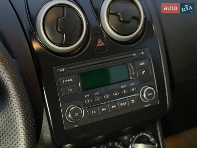Сірий Ніссан Кашкай, об'ємом двигуна 1.5 л та пробігом 225 тис. км за 10499 $, фото 33 на Automoto.ua