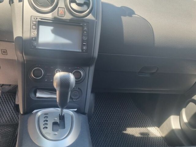 Серый Ниссан Кашкай, объемом двигателя 2 л и пробегом 127 тыс. км за 11600 $, фото 11 на Automoto.ua