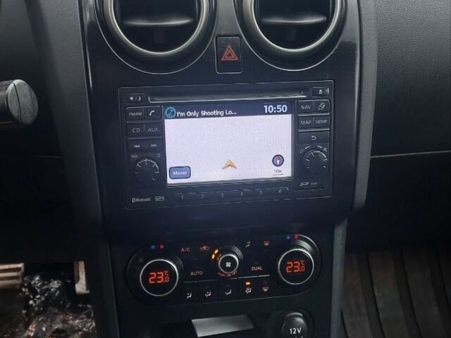 Серый Ниссан Кашкай, объемом двигателя 1.6 л и пробегом 149 тыс. км за 11500 $, фото 14 на Automoto.ua