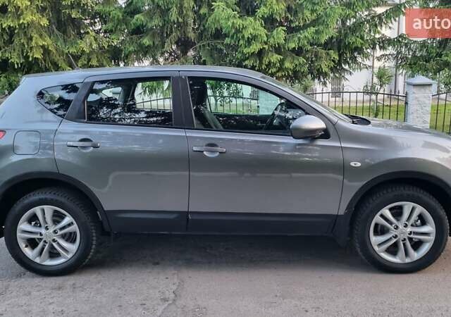 Сірий Ніссан Кашкай, об'ємом двигуна 2 л та пробігом 223 тис. км за 10000 $, фото 11 на Automoto.ua