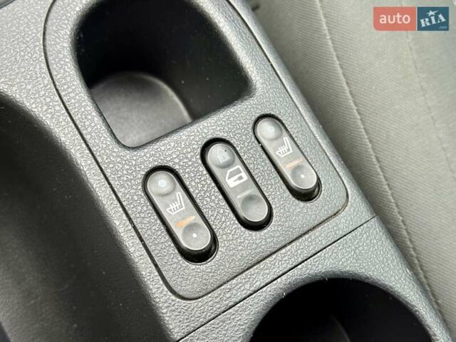 Сірий Ніссан Кашкай, об'ємом двигуна 1.6 л та пробігом 128 тис. км за 9900 $, фото 17 на Automoto.ua