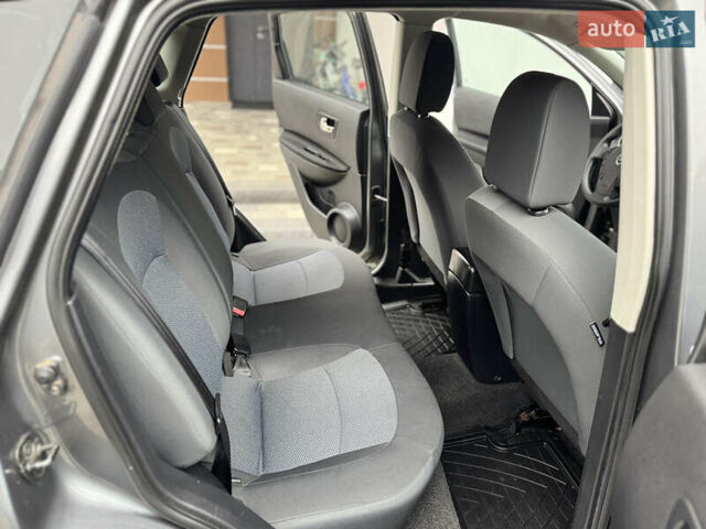 Серый Ниссан Кашкай, объемом двигателя 1.6 л и пробегом 222 тыс. км за 9900 $, фото 24 на Automoto.ua