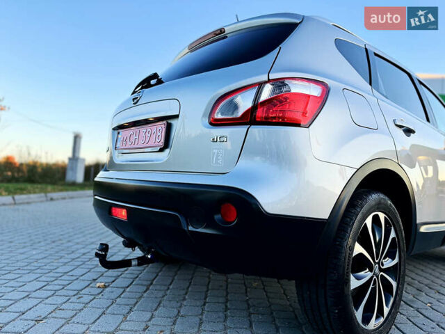 Серый Ниссан Кашкай, объемом двигателя 1.5 л и пробегом 200 тыс. км за 11699 $, фото 58 на Automoto.ua