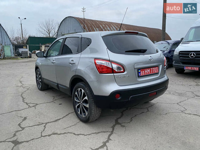 Серый Ниссан Кашкай, объемом двигателя 1.5 л и пробегом 174 тыс. км за 11190 $, фото 3 на Automoto.ua