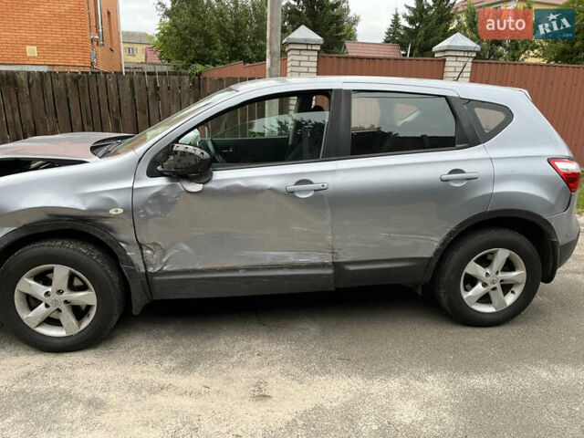 Серый Ниссан Кашкай, объемом двигателя 1.6 л и пробегом 217 тыс. км за 6500 $, фото 4 на Automoto.ua