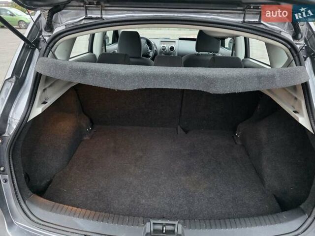 Сірий Ніссан Кашкай, об'ємом двигуна 1.6 л та пробігом 125 тис. км за 10800 $, фото 3 на Automoto.ua