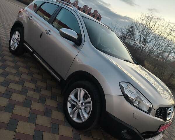 Серый Ниссан Кашкай, объемом двигателя 1.6 л и пробегом 207 тыс. км за 10200 $, фото 10 на Automoto.ua