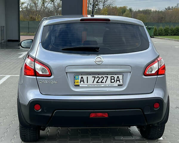 Сірий Ніссан Кашкай, об'ємом двигуна 1.6 л та пробігом 103 тис. км за 11700 $, фото 37 на Automoto.ua