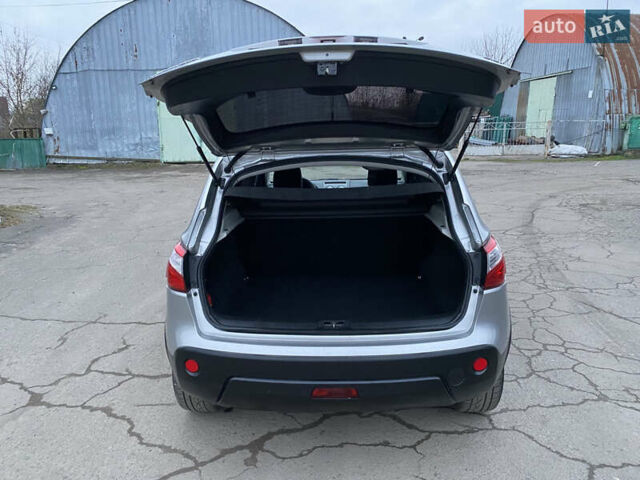 Серый Ниссан Кашкай, объемом двигателя 1.5 л и пробегом 174 тыс. км за 11190 $, фото 23 на Automoto.ua