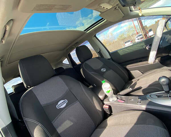 Сірий Ніссан Кашкай, об'ємом двигуна 2 л та пробігом 241 тис. км за 11450 $, фото 14 на Automoto.ua