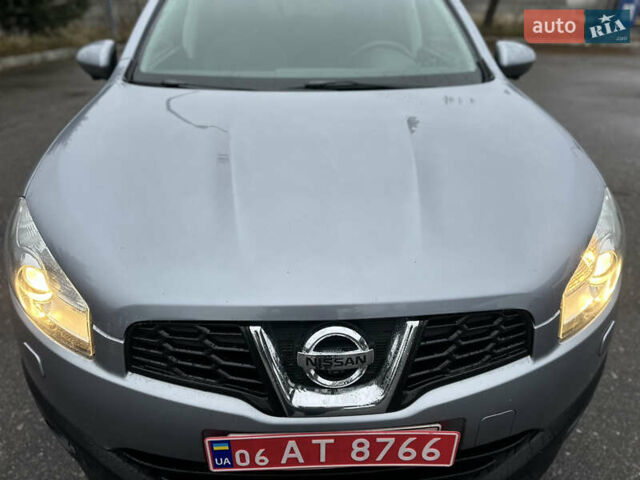 Серый Ниссан Кашкай, объемом двигателя 1.6 л и пробегом 220 тыс. км за 10450 $, фото 7 на Automoto.ua