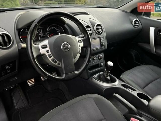 Сірий Ніссан Кашкай, об'ємом двигуна 1.5 л та пробігом 185 тис. км за 11400 $, фото 2 на Automoto.ua