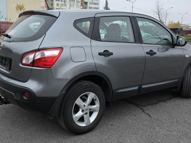 Серый Ниссан Кашкай, объемом двигателя 0 л и пробегом 125 тыс. км за 10800 $, фото 6 на Automoto.ua