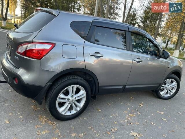 Сірий Ніссан Кашкай, об'ємом двигуна 1.6 л та пробігом 160 тис. км за 10900 $, фото 18 на Automoto.ua