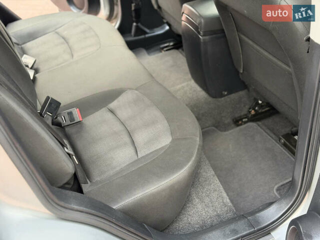 Сірий Ніссан Кашкай, об'ємом двигуна 1.5 л та пробігом 199 тис. км за 11300 $, фото 28 на Automoto.ua