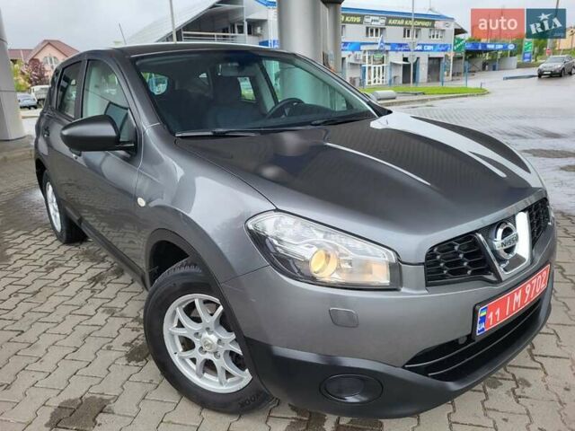 Серый Ниссан Кашкай, объемом двигателя 1.6 л и пробегом 231 тыс. км за 9999 $, фото 7 на Automoto.ua