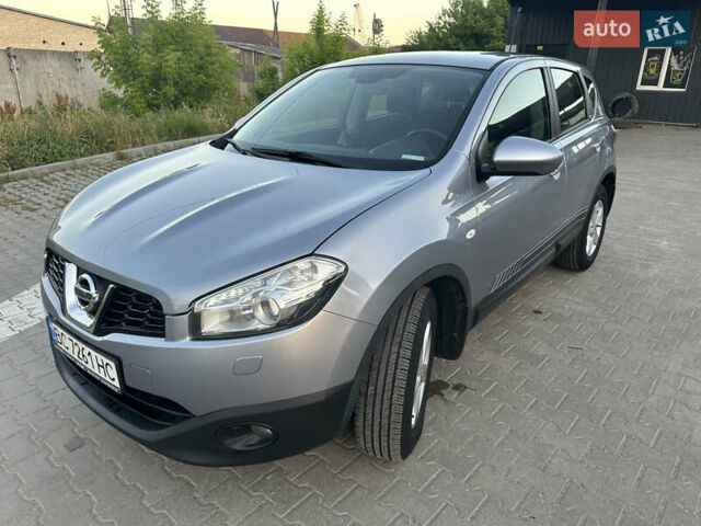 Серый Ниссан Кашкай, объемом двигателя 1.6 л и пробегом 143 тыс. км за 10200 $, фото 1 на Automoto.ua