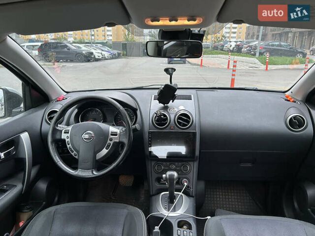 Серый Ниссан Кашкай, объемом двигателя 1.6 л и пробегом 192 тыс. км за 9000 $, фото 5 на Automoto.ua