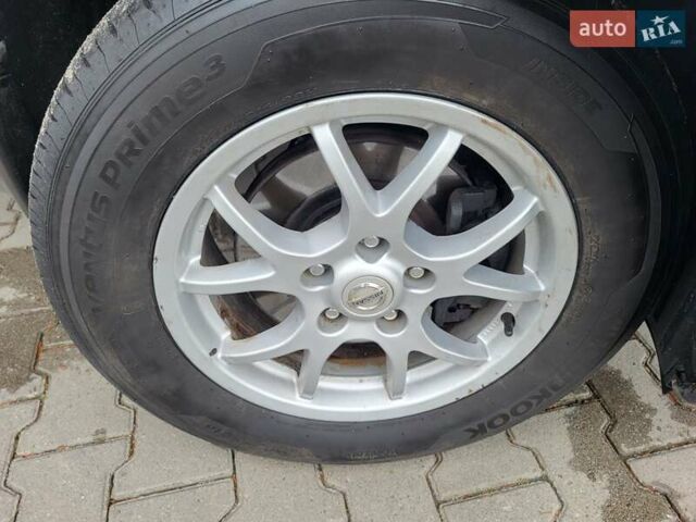 Серый Ниссан Кашкай, объемом двигателя 1.6 л и пробегом 231 тыс. км за 9999 $, фото 152 на Automoto.ua