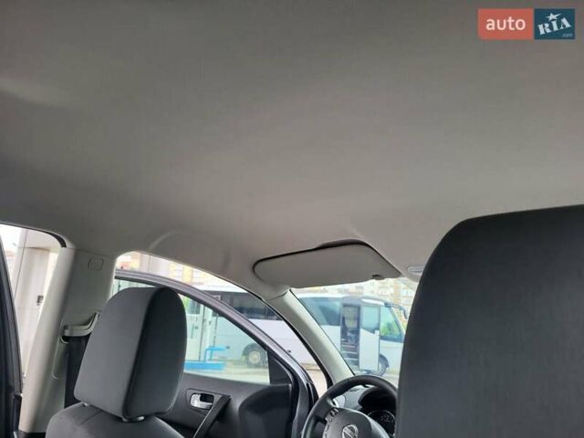 Серый Ниссан Кашкай, объемом двигателя 1.6 л и пробегом 231 тыс. км за 9999 $, фото 115 на Automoto.ua