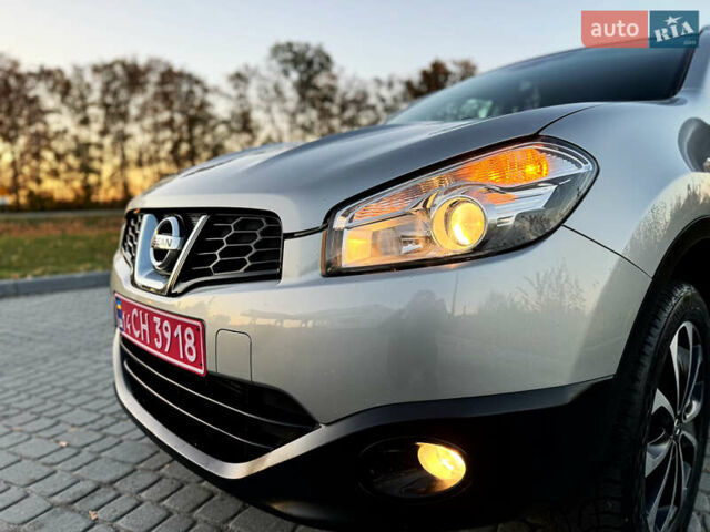 Серый Ниссан Кашкай, объемом двигателя 1.5 л и пробегом 200 тыс. км за 11699 $, фото 7 на Automoto.ua
