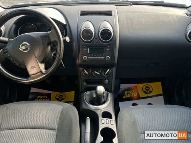 Серый Ниссан Кашкай, объемом двигателя 1.6 л и пробегом 162 тыс. км за 10700 $, фото 17 на Automoto.ua