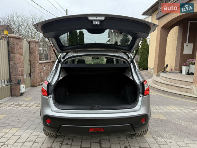 Серый Ниссан Кашкай, объемом двигателя 2 л и пробегом 173 тыс. км за 12435 $, фото 57 на Automoto.ua