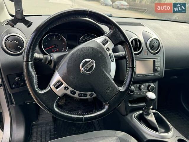 Серый Ниссан Кашкай, объемом двигателя 1.6 л и пробегом 169 тыс. км за 11200 $, фото 12 на Automoto.ua
