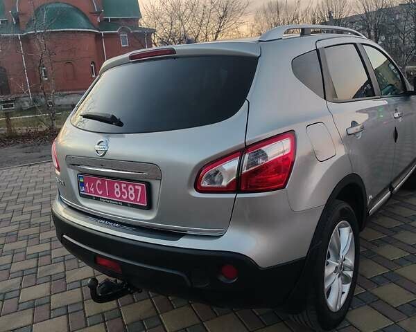 Серый Ниссан Кашкай, объемом двигателя 1.6 л и пробегом 207 тыс. км за 10200 $, фото 7 на Automoto.ua