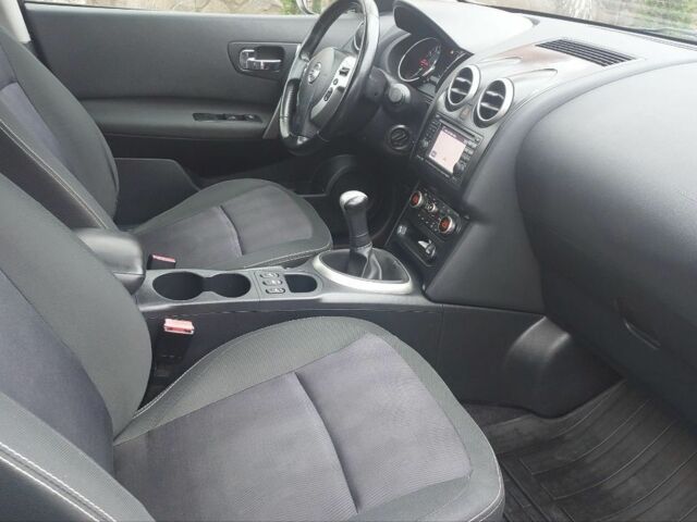 Сірий Ніссан Кашкай, об'ємом двигуна 1.6 л та пробігом 149 тис. км за 11500 $, фото 12 на Automoto.ua