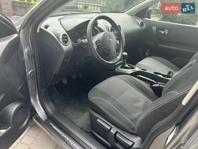 Сірий Ніссан Кашкай, об'ємом двигуна 1.5 л та пробігом 237 тис. км за 9350 $, фото 24 на Automoto.ua